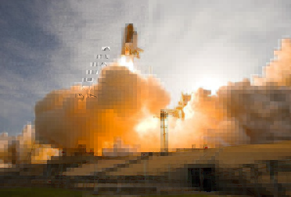 Photo of the U.S. Space Shuttle lifting off